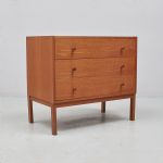1344 2194 CHEST OF DRAWERS